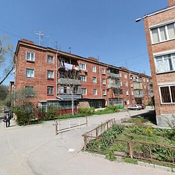 В Ростове упавший кран повредил газопровод