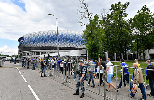 Три футбольных стадиона в Москве стали COVID-free