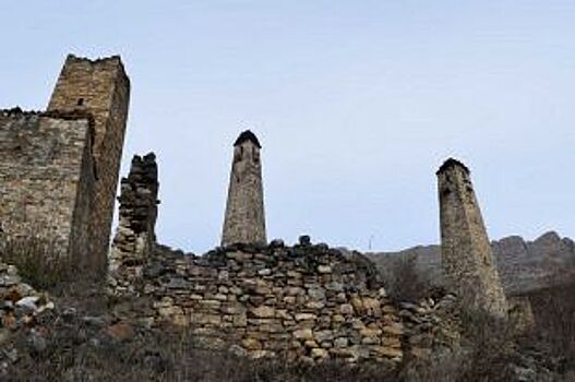 В Ингушетии задержали подозреваемых в разборе на камни средневековых башен в горах