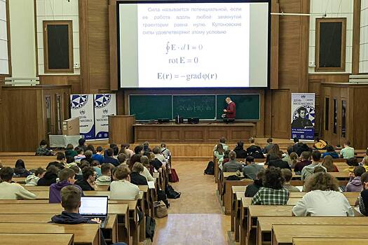 Граждане недружественных стран стали чаще приезжать в Россию с одной целью