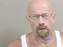 В США разыскивают Уолтера Уайта из сериала "Во все тяжкие"