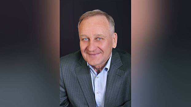 Обирал студентов, вуз и госкомпанию: за что судят экс-ректора ВГУЭС Лазарева