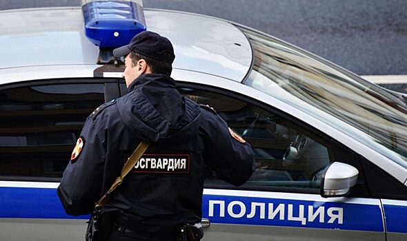 Полиция Петербурга задержала 13 депутатов за попытку провести заседание