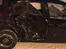 Девушка получила травмы в ночном ДТП в центре Кемерова