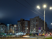 На улице Савушкина обновили наружное освещение