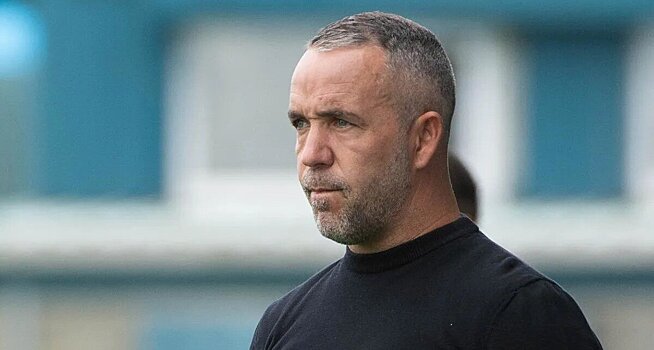 Тренер футбольного клуба рассказал о смерти новорожденной дочери