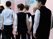 Школам и вузам России напомнили про штрафы за прием детей нелегалов