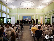 На "Ночи музеев" искали сибирских динозавров и "сажали" сады в музейном дворе