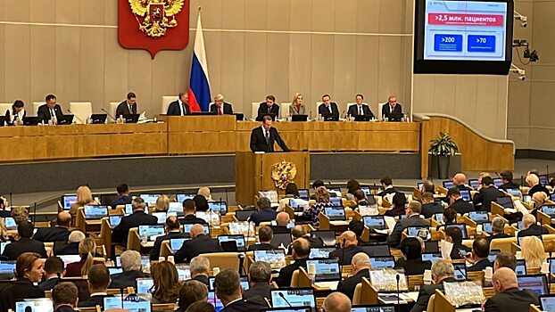 Андрей Воробьев: Достойные зарплаты и комфортное жилье решат проблему нехватки кадров в больницах