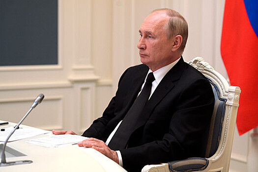 Путин заявил о риске в отношении планов развития космической отрасли