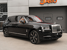 Удлиненный Rolls-Royce Cullinan продают в России за 92 млн рублей