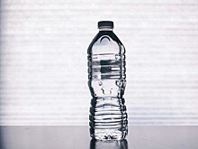 Девять серьезных причин пить достаточно воды в день