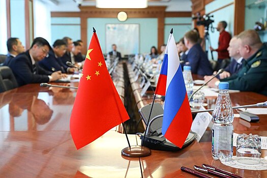 Китай просят ускорить возобновление безвизового режима