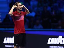 Итоговый чемпионат ATP 2024: Даниил Медведев повторил празднование Мемфиса Депая, как ещё он отмечал успехи