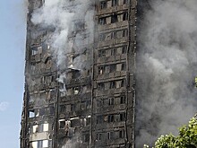 Очевидцы о пожаре в лондонской высотке: люди прыгали из окон