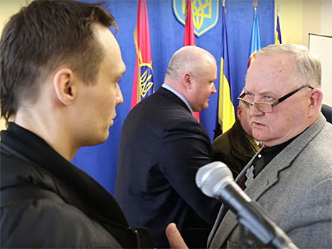 Украинского генерала ударили в лицо из-за спора о георгиевской ленте