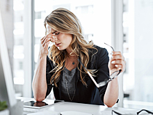 Идею разрешить россиянам не ходить на работу в период магнитных бурь оценили