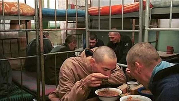 В российских тюрьмах стало меньше заключенных