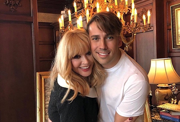 Викторианская роскошь: как выглядит помпезный замок Пугачевой и Галкина -  Рамблер/женский