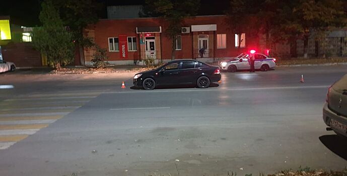 В Новочеркасске сбили женщину с ребенком