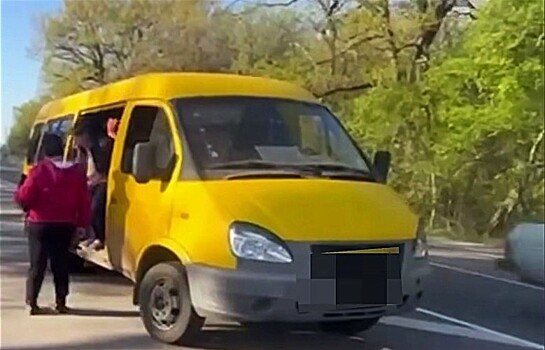 Экипаж ДПС остановил «резиновую» ГАЗель на трассе около Гулькевичи
