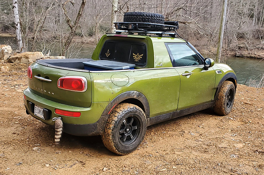 Силовой агрегат стандартный: 2,0-литровый 306-сильный двигатель сочетается с автоматом и полным приводом