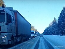 На трассах Удмуртии образовались огромные пробки