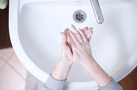 Дерматолог рассказала, как часто нужно мыть руки