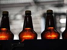 Продажи слабоалкогольных напитков в России рухнули