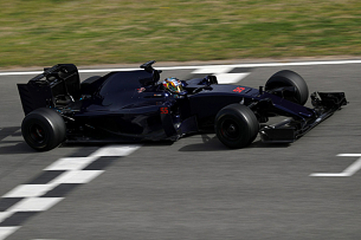 «Торо Россо» проведёт презентацию нового болида 26 февраля в Барселоне