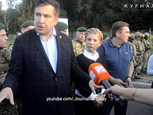 Журналистов из сопровождения Саакашвили не выпускают