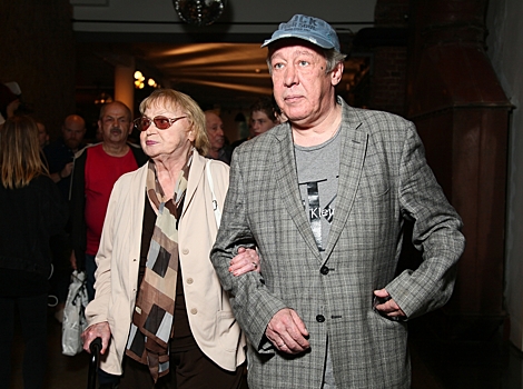 «В райдере у него нет алкоголя»: что говорят о жизни и любовнице Ефремова спустя 5 месяцев после выхода из колонии