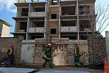В Севастополе начали сносить незаконную пятиэтажку