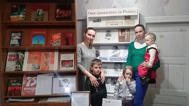 Пехра-Покровская библиотека: книжная выставка «Бессмертная эпопея»