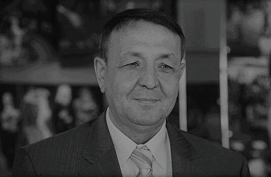 Евгений Куйвашев выразил соболезнования родным, близким и коллегам вице-спикера Законодательного собрания Анатолия Сухова