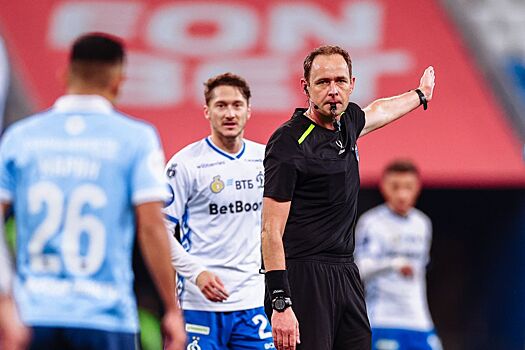 Арбитр Федотов объяснил, почему судья не удалил Тюкавина в матче «Крылья» — «Динамо»