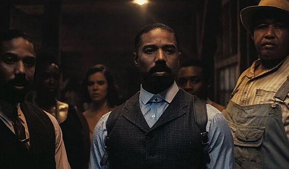 Marvel продала свои костюмы, предназначенные для съемок «Блэйда»