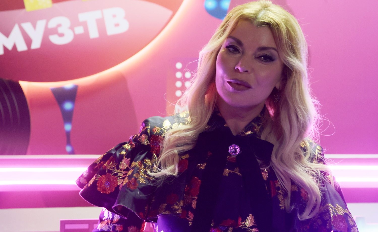 Певица Лада Дэнс рассказала о своем состоянии после аварии в Подмосковье