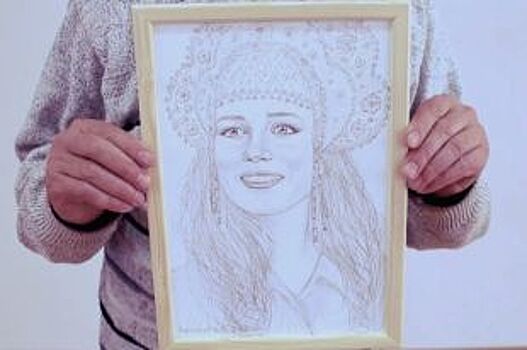 Тамбовские фанаты подарят Наталье Орейро ее портрет в кокошнике