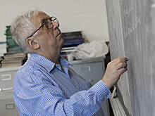 Абелевская премия в третий раз присуждена математику с русскими корнями