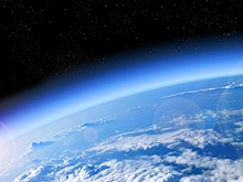 "Роскосмос" сообщил о неопознанных объектах вблизи спутника Intelsat-33e