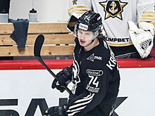 Виталий Кравцов не хочет подписывать контракт с Трактором, где хоккеист продолжит карьеру