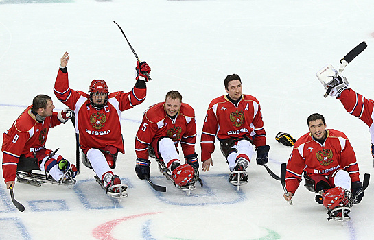 Российские хоккеисты прибыли на ОИ под «Катюшу»