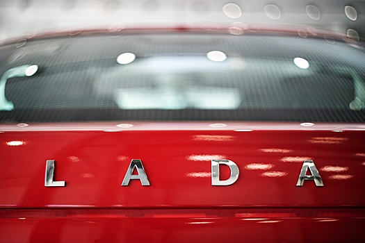 АвтоВАЗ ответил на слухи об опасности Lada из-за подушек Takata
