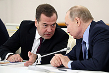 Бывший повар раскрыл предпочтения Путина и Медведева в еде