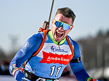 Белорусский биатлонист Лазовский выиграл спринт на чемпионате России
