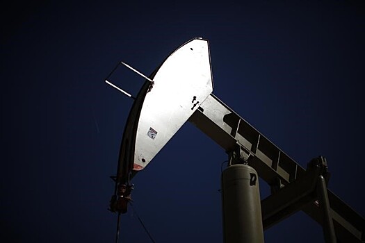 Запасы нефти в США за неделю снизились на 12,8 млн баррелей