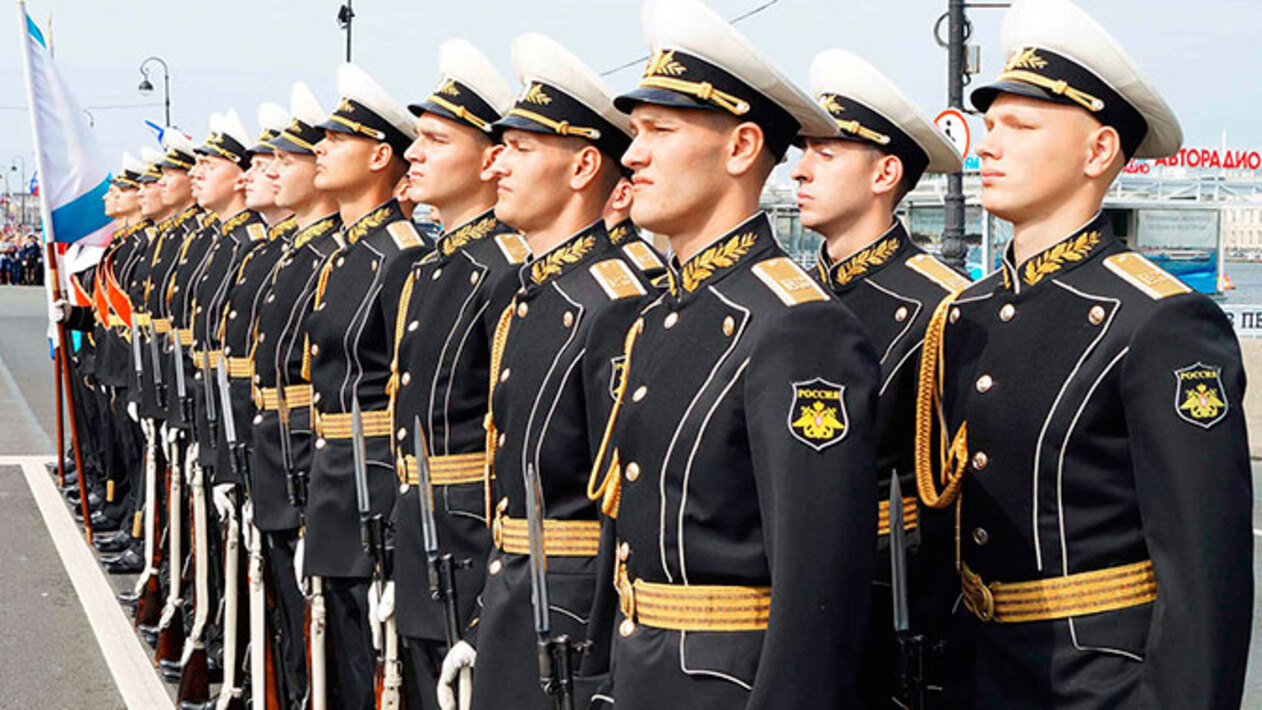 Российская парадная военная форма нового образца