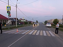 Внедорожник сбил двух школьниц на пешеходном переходе в Нижней Салде