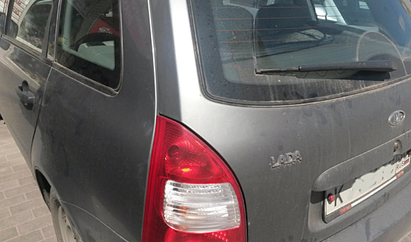 Воронежец за 15 тысяч рублей сдал в металлолом «Ладу» стоимостью 220 тысяч рублей